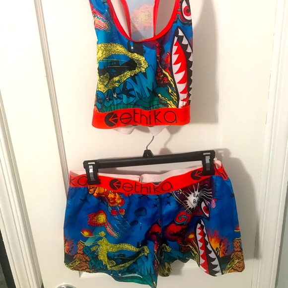 Women’s Ethika set - Picture 2 of 4